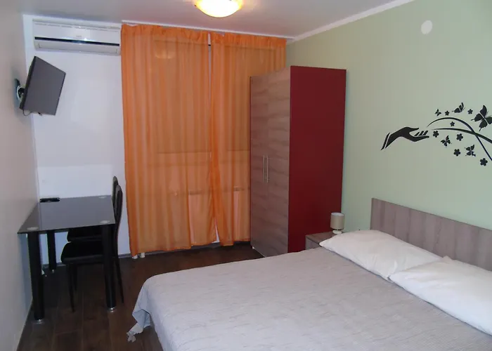 Apartments Mikulic