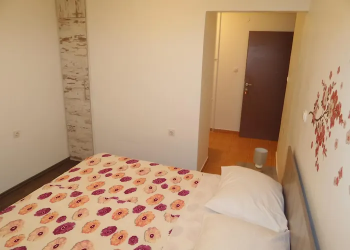 Apartments Mikulic