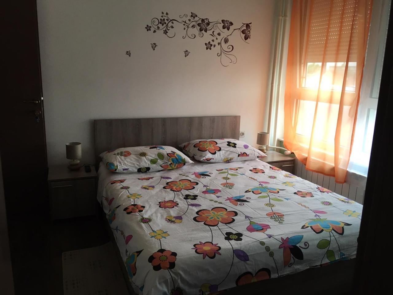 Apartments Mikulic
