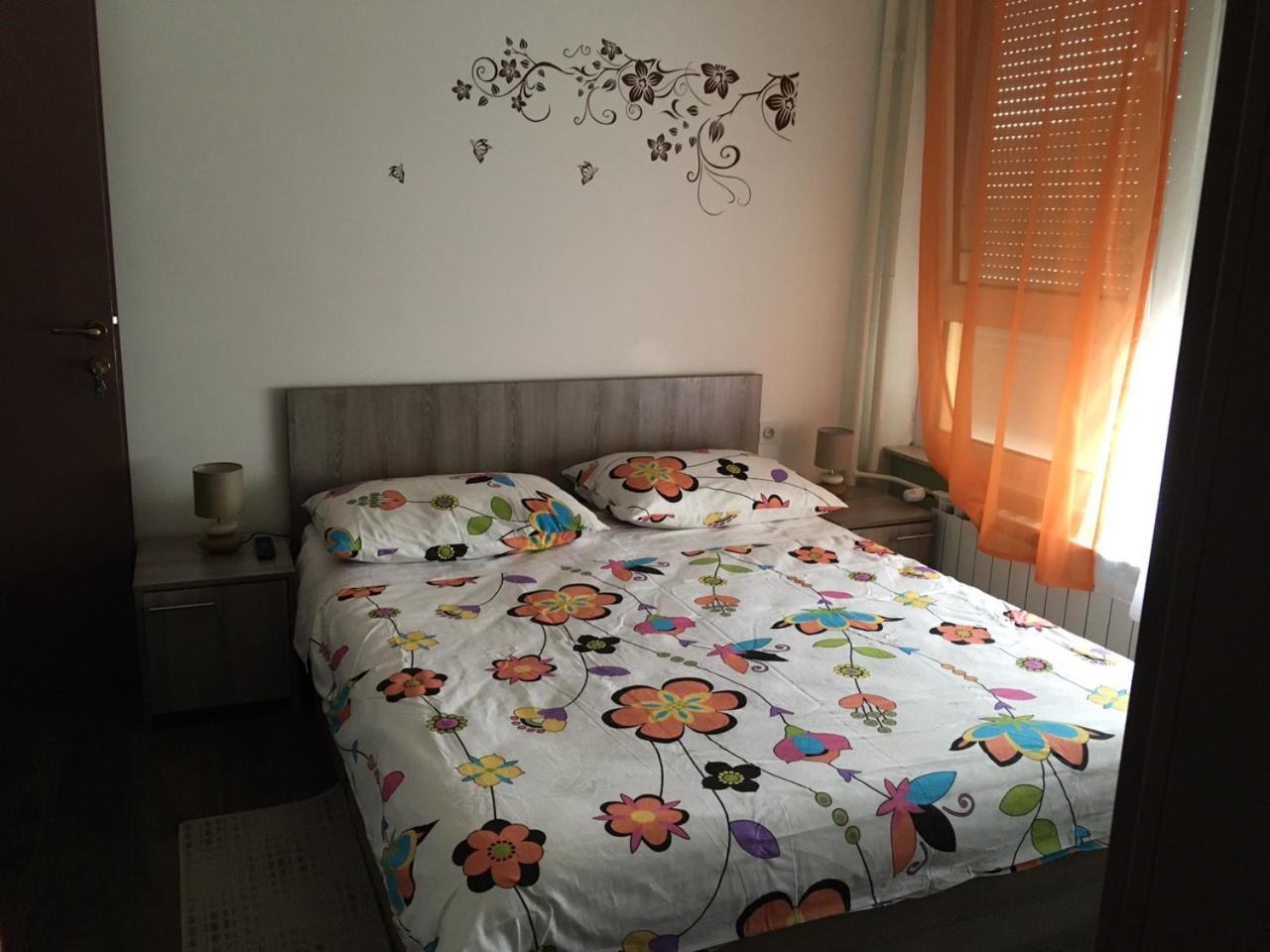 Apartments Mikulic