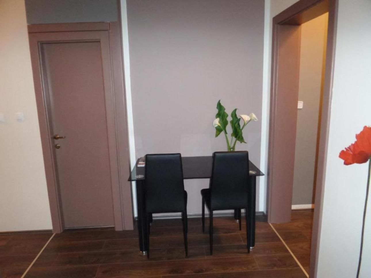 Apartment Apartments Mikulic *